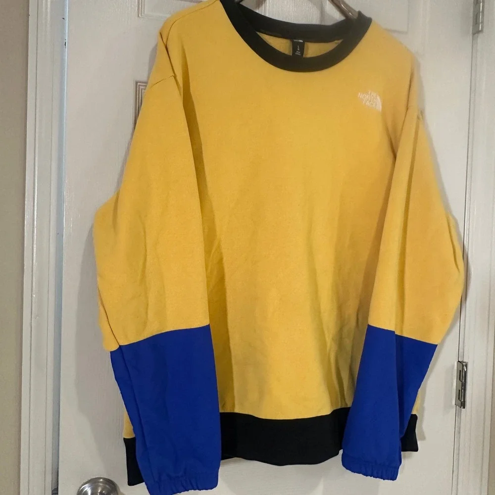 The North Face Mens Large Colorblock Crewneck Sweatshirt Yellow Blue Fleece Logo